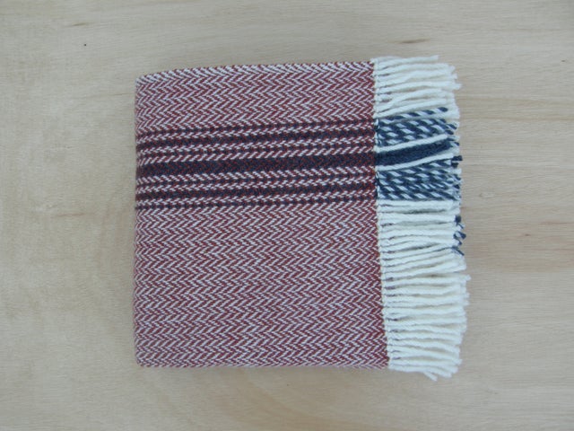 Shetland wool blankets | Newburgh Handloom Weavers